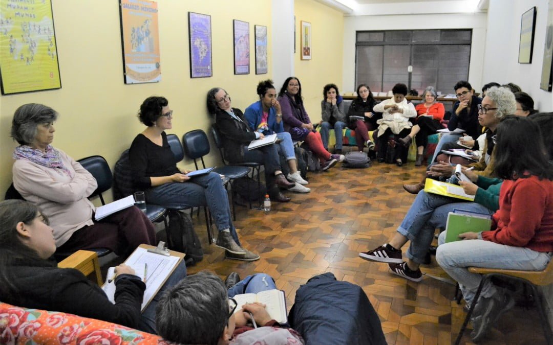 Conservadorismo e desmonte da democracia são temas de reflexão com Flávia Biroli, na SOF